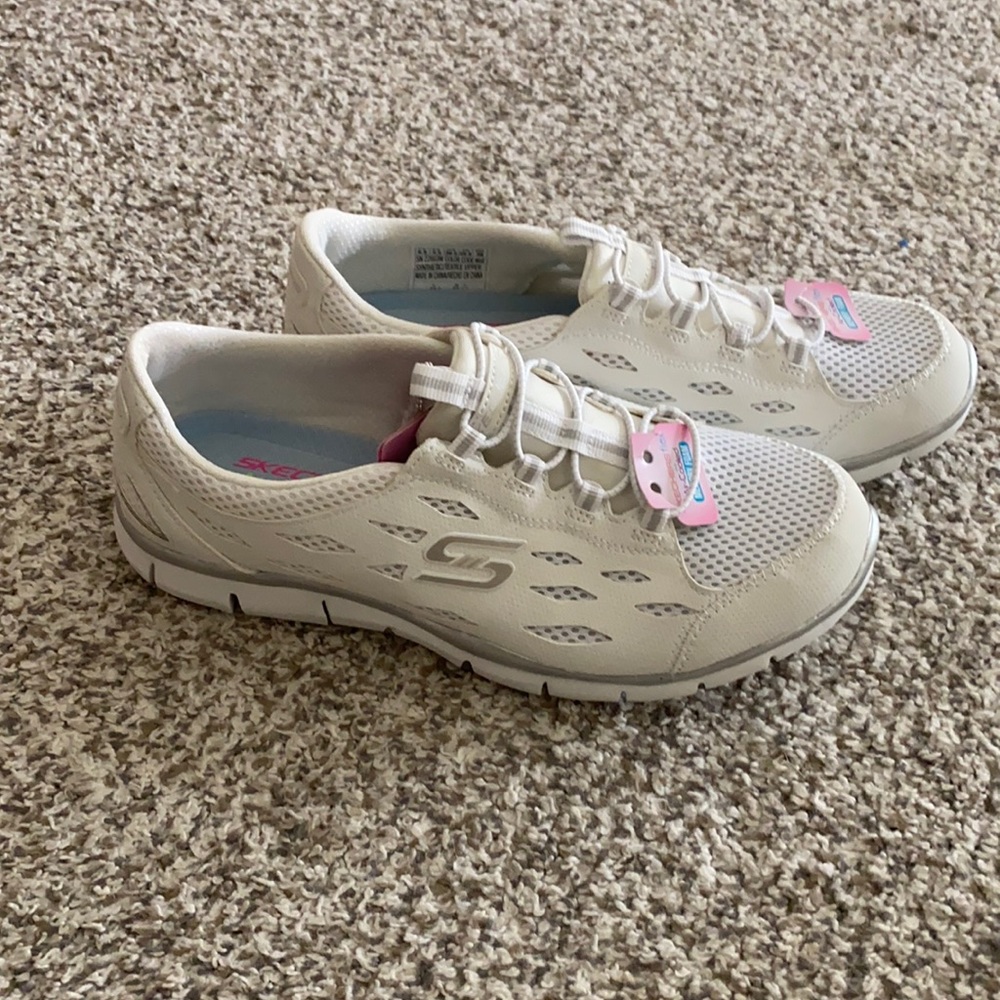 New white sketchers flex slip on wide fit sneakers w/ air-cooled memory foam